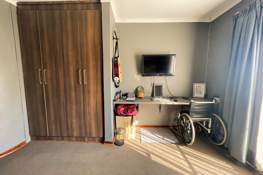 3 Bedroom Property for Sale in Universitas Free State